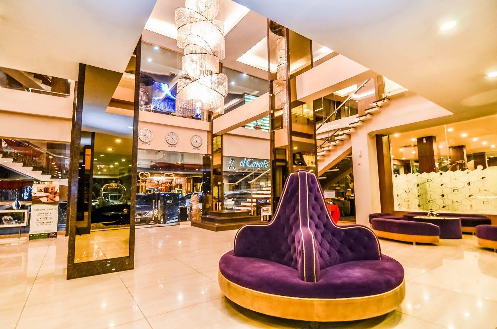 El Cavana Bandung Buitenkant foto